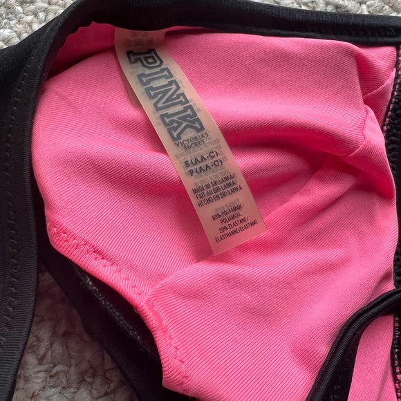 Small Bictorias Secret Pink Bikini Top - Picture 5 of 5